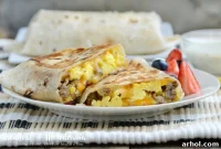 Sunrise Sausage & Egg Crunch Burritos