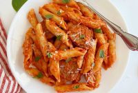 Creamy Vodka Penne with Sausage