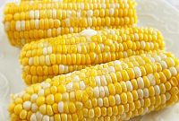 Effortless Microwave Corn on the Cob