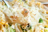 Quick and Creamy Chicken Broccoli Alfredo Bake