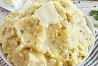 Hearty No-Peel Mashed Potatoes