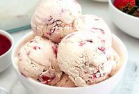 Creamy No-Churn Strawberry Dream