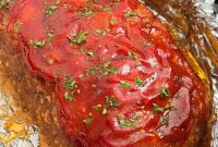 Easy Crockpot Meatloaf