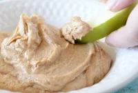 Quick & Creamy Peanut Butter Fruit Dip
