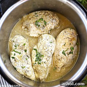 chicken breasts in homemade gravy in the instant pot pressure cooker