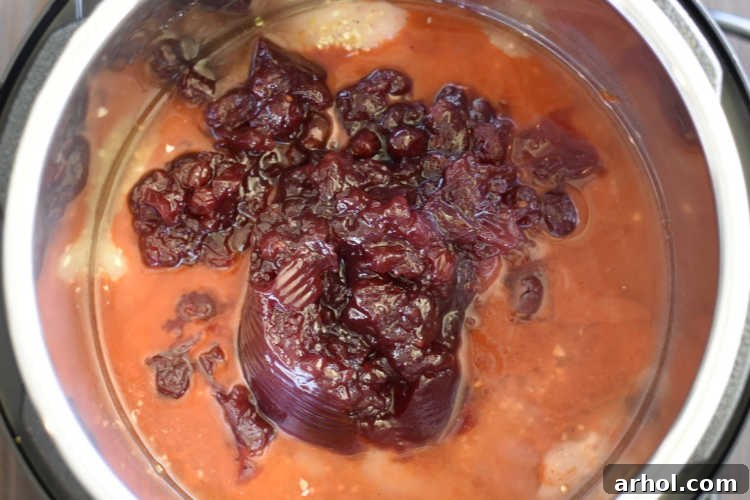 chicken with cranberry sauce and catalina dressing in the instant pot