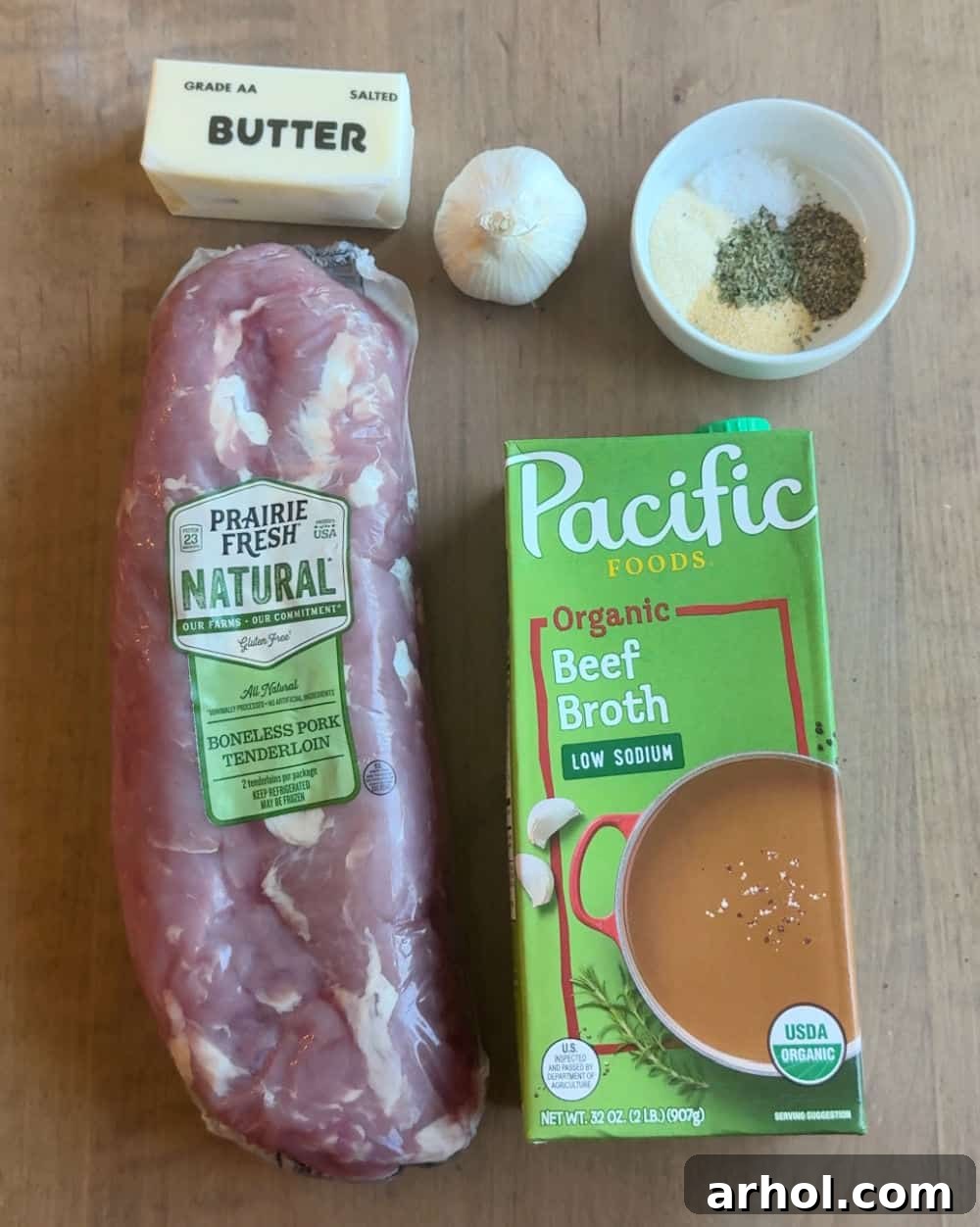 boneless pork tenderloin, broth, butter, garlic, spices.