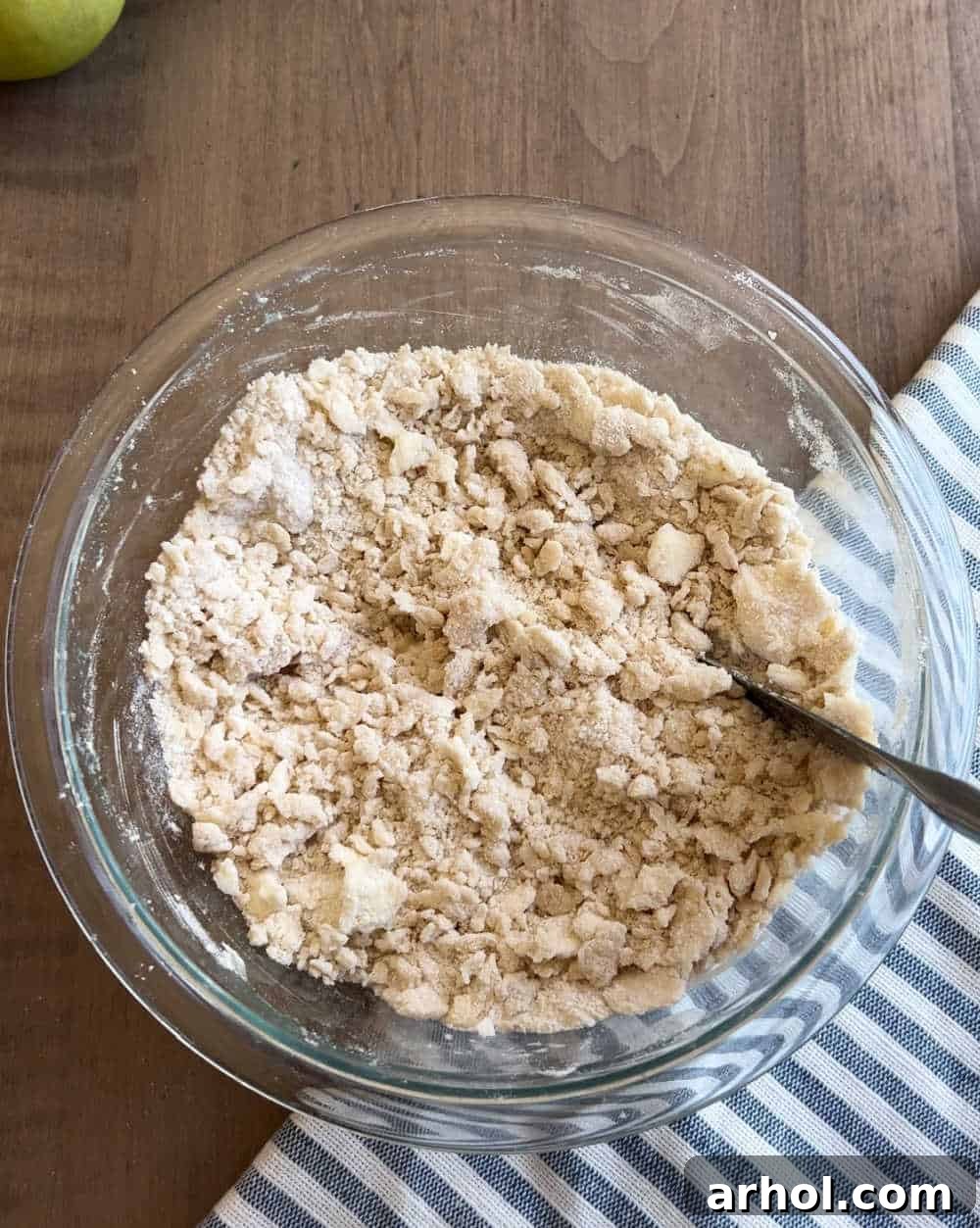 mix crumb topping in mixing bowl.