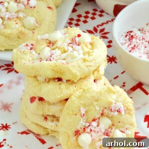 easy-white-chocolate-peppermint-crunch-cookies