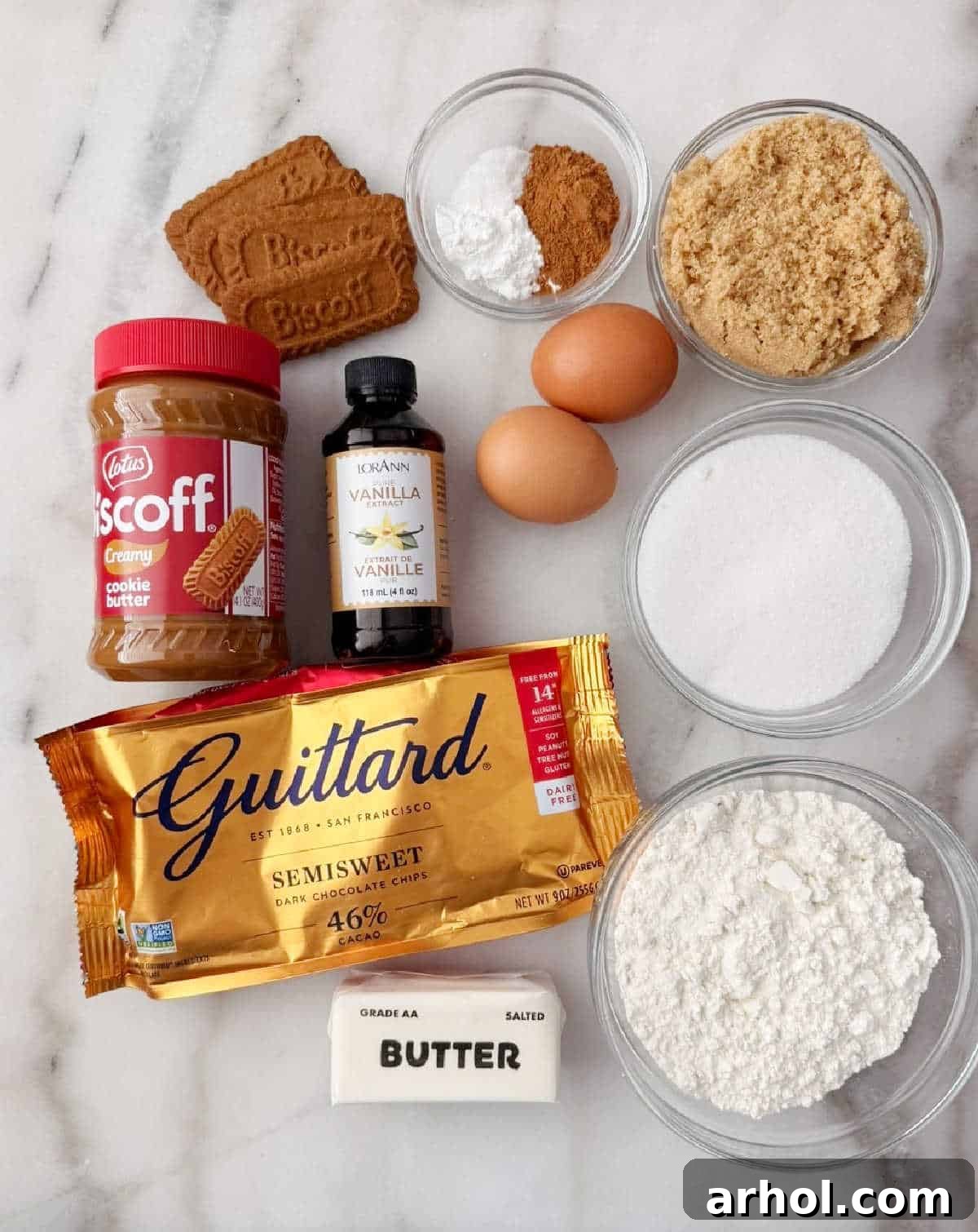 cookie butter, chocolate chips, Biscoff cookies, eggs, vanilla, butter, flour, sugar, salt, cinnamon.